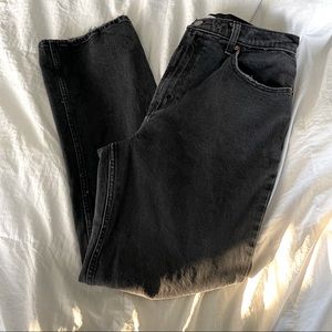 Abercrombie 90’s Straight Ultra High Rise Black Jean 31 12 short